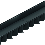 Sierbestrating-limburg-tuinvariant-Hexa Slotline goot +kunstst. opzet 1m