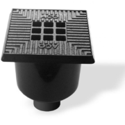 Sierbestrating-limburg-tuinvariant-Vloerput kunststof rand +gietijzer rooster