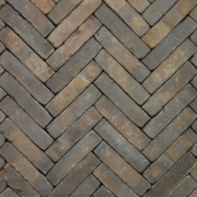 Sierbestrating-limburg-tuinvariant-Oliva WS bruin blauw onbezand vormbak 20x5x8 getrommeld