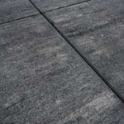 Sierbestrating-limburg-tuinvariant-Facetta Allure 30x20x6 cm + afst.h marmo nero