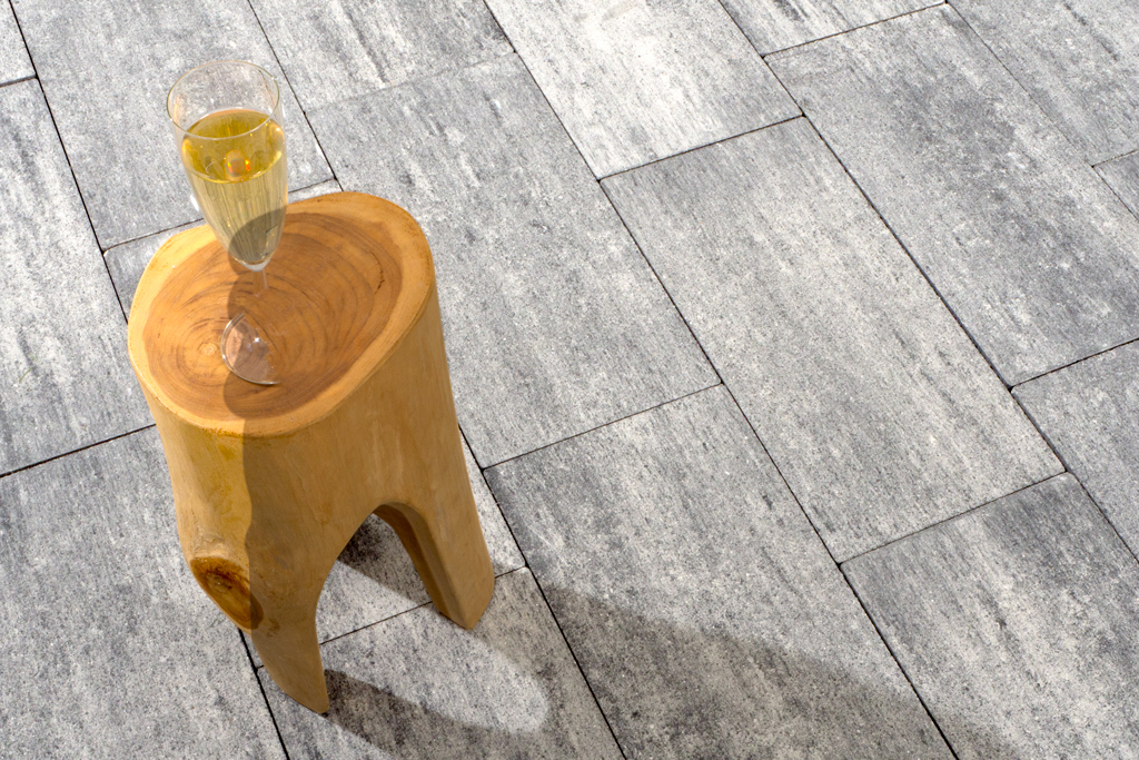 Sierbestrating-limburg-tuinvariant-GA Naturelle 50x25x6 cm vlak marmo bianco