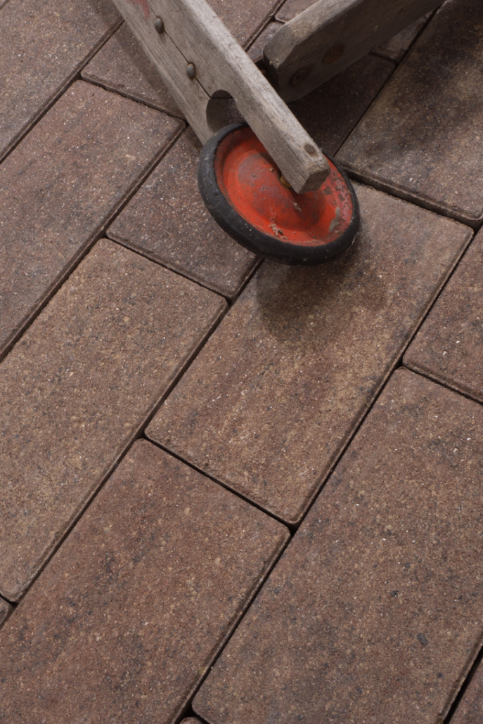 Sierbestrating-limburg-tuinvariant-Facetta Nueva Allure 21x10,5x8 cm marmo marone