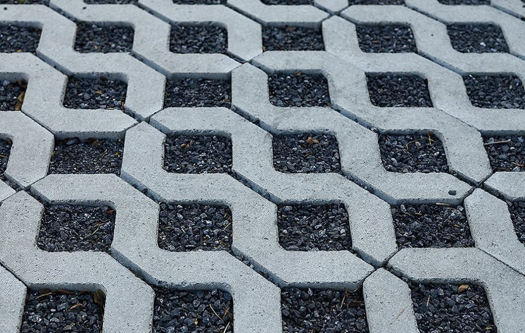 Sierbestrating-limburg-tuinvariant-Grasbetontegel Helix 60x40x12 Vlak Grijs