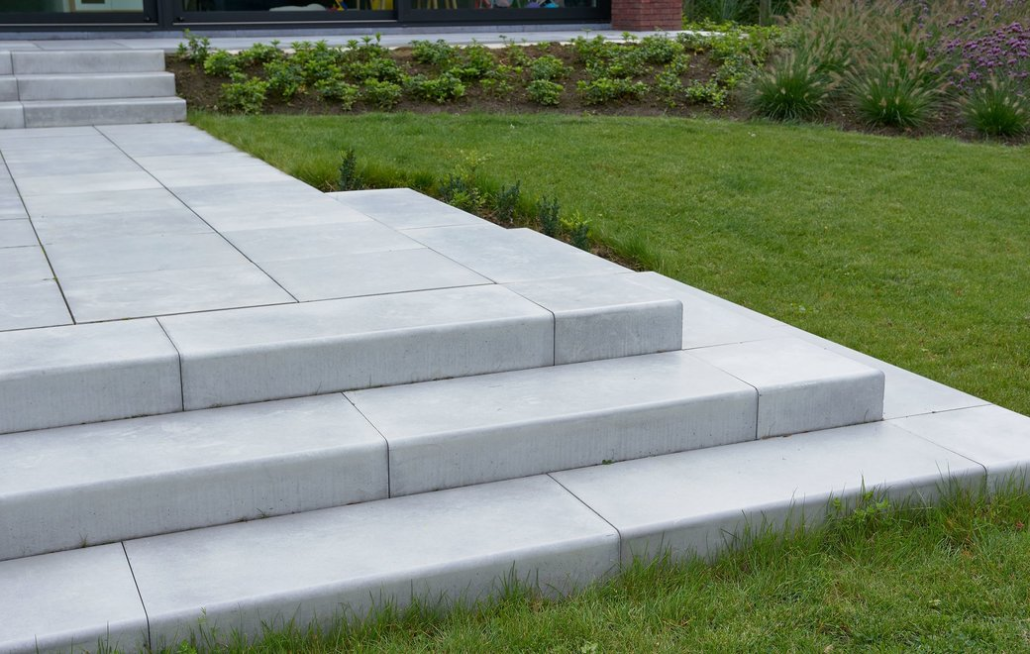 Sierbestrating-limburg-tuinvariant-Megasmooth Trap 100x15x40 Cm Grey Velvet