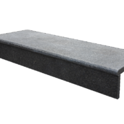 Sierbestrating-limburg-tuinvariant-Traptrede Opstap Pacific Black 100x35x3 cm